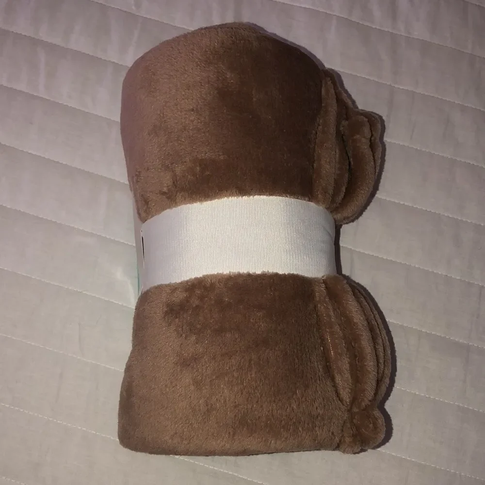 WS Tan Light Brown Plush Throw